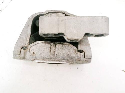 Used Engine mount Engine mount VW GOLF PLUS V (5M1, 521) 1.9 TDI (105 hp) 32921952 32921952