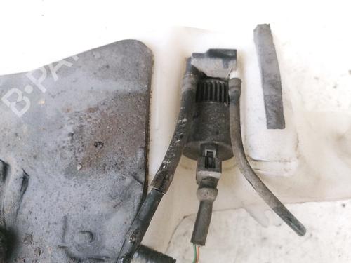 Used Washer pump Washer pump 35595654 35595654