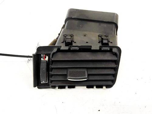 air-vent-audi-a6-c5-4b2-4b4-1997-1998-1999-2000-2001-2002-2003-2004-2005-32942518 main image