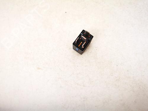 Electronic sensor MITSUBISHI SPACE STAR MPV (DG_A) 1.9 DI-D (DG4A) | BP33077066M84 - Image 3