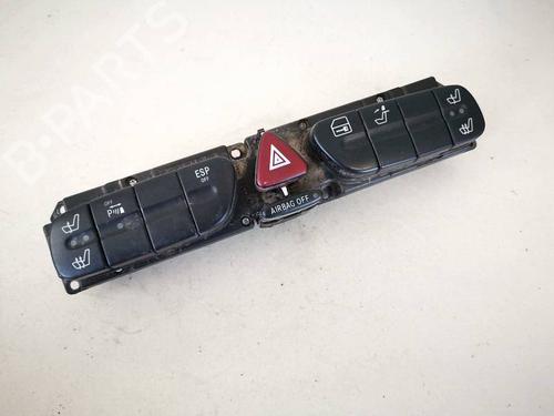 Used Warning switch Warning switch MERCEDES-BENZ CLK (C209) CLK 320 (209.365) (218 hp) 35386930 35386930