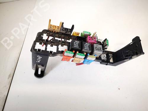 Used Fuse box Fuse box AUDI A6 C5 (4B2, 4B4) 2.5 TDI (163 hp) 32955451 32955451