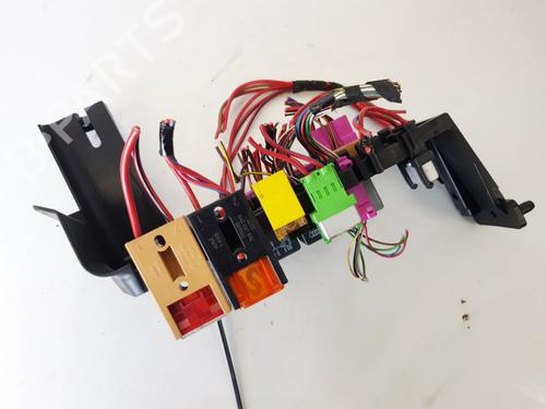 Fuse box AUDI A6 C5 (4B2, 4B4) 2.5 TDI | BP33095921E1 - Image 2
