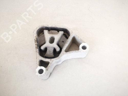 Used Engine mount Engine mount MERCEDES-BENZ B-CLASS Sports Tourer (W246, W242) B 180 CDI (246.200) (109 hp) 32953088 32953088
