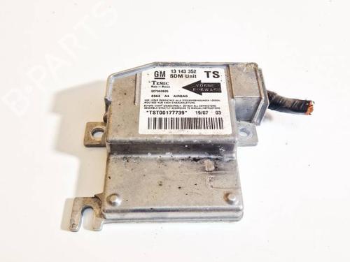 ecu-airbags-nissan-almera-ii-hatchback-n16-2000-32567408 main image