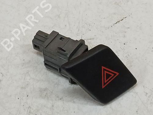 Used Warning switch Warning switch TOYOTA YARIS (_P9_) 1.5 (NCP91_, NCP91R) (109 hp) 34798171 34798171