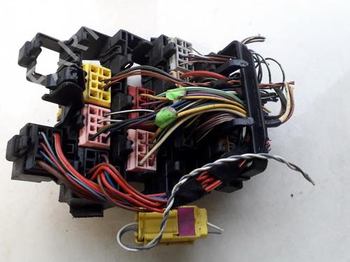 Used Fuse box Fuse box SKODA SUPERB I (3U4) 2.5 TDI (155 hp) 33513662 33513662