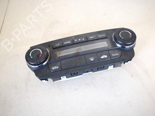 Used Climate control Climate control HONDA CR-V III (RE_) 2.2 i-CTDi 4WD (RE6) (140 hp) 35256278 35256278