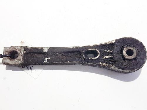 engine-mount-vw-passat-b6-3c2-2005-2006-2007-2008-2009-2010-2011-32900900 main image