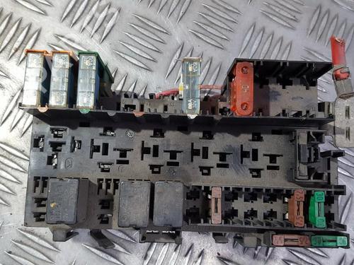Used Fuse box Fuse box RENAULT MEGANE I (BA0/1_) 1.6 16V (BA04, BA0B, BA11, BA1J, BA16, BA19, BA1K, BA1V,... (107 hp) 33496425 33496425