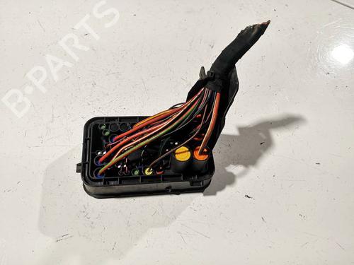 Used Fuse box Fuse box SKODA OCTAVIA II (1Z3) 1.6 TDI (105 hp) 32569715 32569715