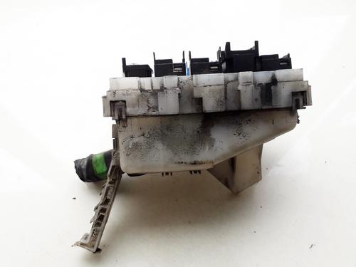 Used Fuse box Fuse box NISSAN ALMERA II Hatchback (N16) 2.2 Di (110 hp) 33525408 33525408