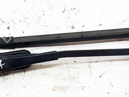 Used Front windshield wiper arm Front windshield wiper arm MERCEDES-BENZ C-CLASS (W204) C 220 CDI (204.002) (170 hp) 33062197 33062197
