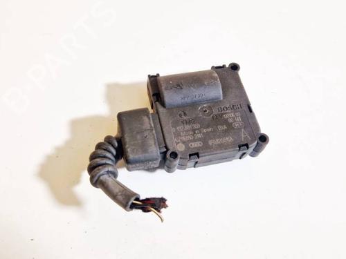 Used Electronic module VW BORA I (1J2) 1.9 TDI (115 hp) 32571203
