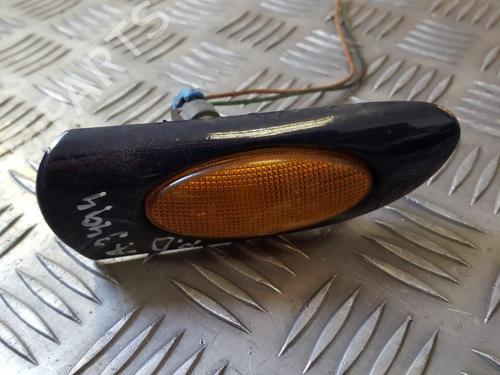Used Right side indicator Right side indicator 35672602 35672602