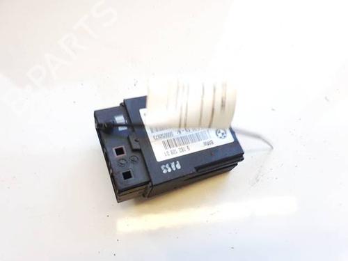 Used Electronic module Electronic module SUBARU LEGACY IV Estate (BP) 2.0 AWD (BP5) (138 hp) 33489508 33489508