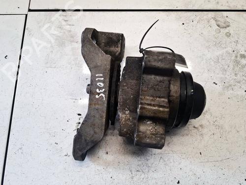 engine-mount-mazda-cx-7-er-2006-2007-2008-2009-2010-2011-2012-2013-2014-34388207 main image