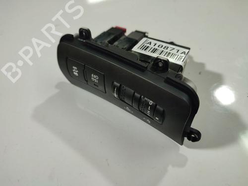 Used Switch Switch KIA CEE'D Hatchback (ED) 1.4 (109 hp) 34914567 34914567