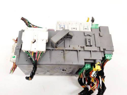 Used Fuse box Fuse box HONDA CR-V III (RE_) 2.2 i-CTDi 4WD (RE6) (140 hp) 32939058 32939058