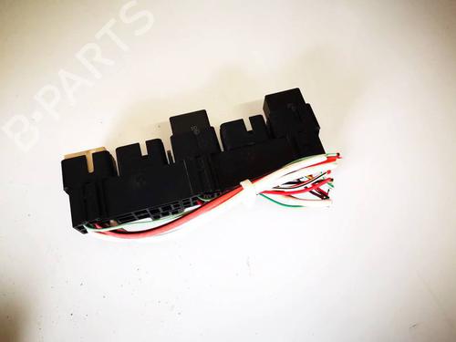 Fuse box SUBARU LEGACY V (BM) 2.0 D AWD (BMD) | BP32568039E1 