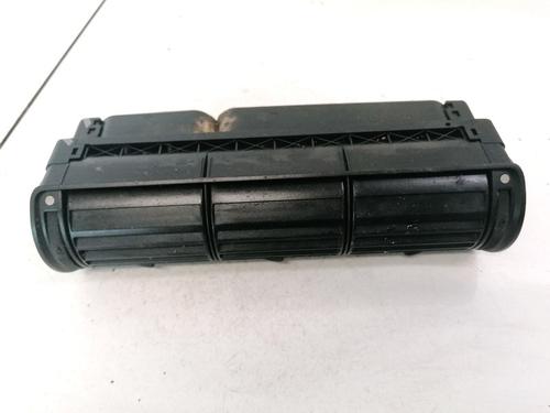 air-vent-audi-a4-b5-8d2-1994-1995-1996-1997-1998-1999-2000-2001-32913062 main image
