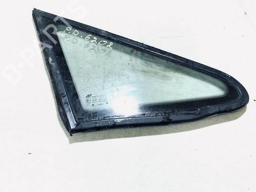 Vidro triangular frente direito Vidro triangular frente direito 35615869 35615869