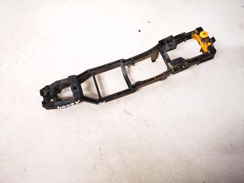 front-right-exterior-door-handle-mercedes-benz-e-class-w210-1995-1996-1997-1998-1999-2000-2001-2002-2003-35520311 main image