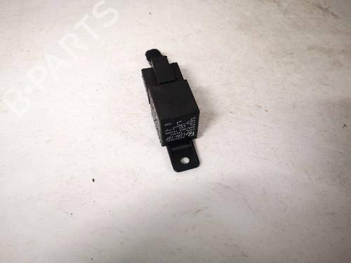 Used Electronic sensor Electronic sensor FORD FIESTA V (JH_, JD_) 1.3 (69 hp) 32930074 32930074