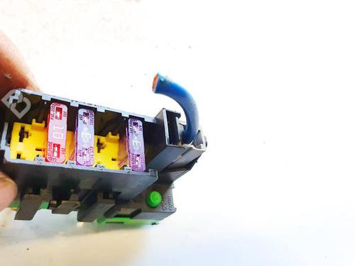 Fuse box CITROËN C5 III (RD_) 1.6 HDi 110 (RD9HZC) | BP33097907E1 - Image 2