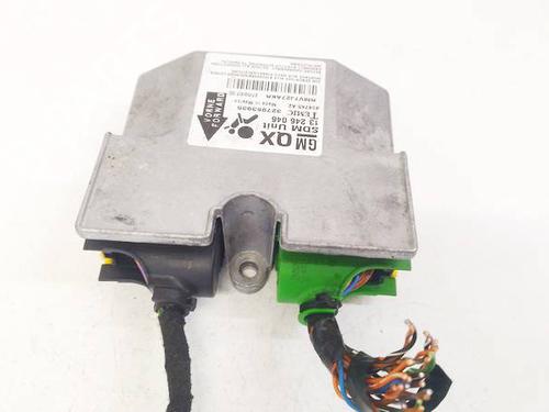Used ECU airbags ECU airbags OPEL ZAFIRA / ZAFIRA FAMILY B (A05) 1.9 CDTI (M75) (150 hp) 32589088 32589088
