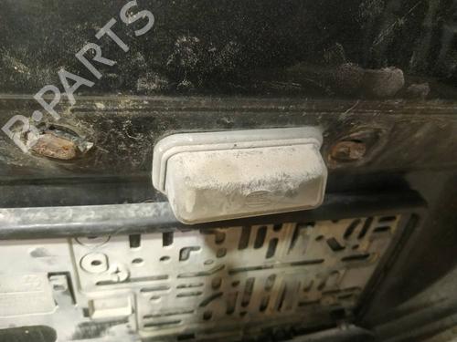 licence-plate-light-toyota-avensis-_t25_-2003-2004-2005-2006-2007-2008-34894091 main image