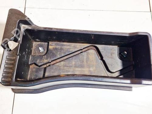 Porta-luvas Porta-luvas TOYOTA YARIS (_P9_) 1.4 D-4D (NLP90_, NLP90R) (90 hp) 34993244 34993244