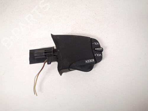 Used Steering wheel controls Steering wheel controls 35437946 35437946
