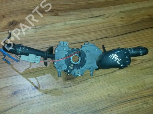 Used Warning switch Warning switch RENAULT MEGANE I (BA0/1_) 2.0 i (BA0G) (114 hp) 35647226 35647226