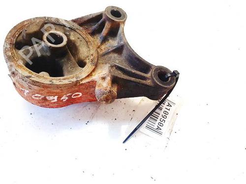 Used Engine mount Engine mount OPEL ZAFIRA A MPV (T98) 2.2 DTI 16V (F75) (125 hp) 33918480 33918480