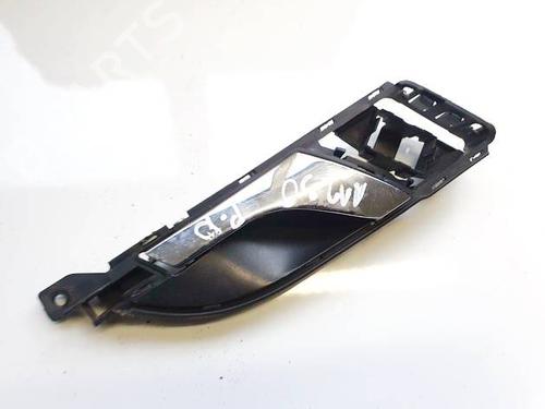 Used Front right interior door handle Front right interior door handle 34773909 34773909