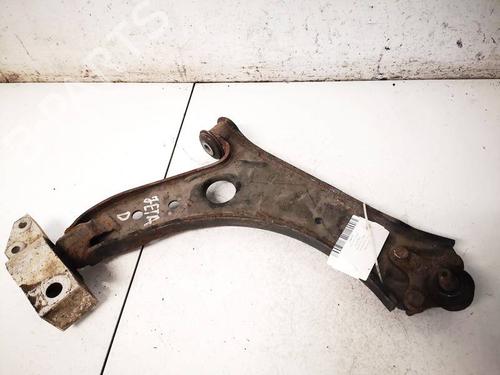 Used Right front suspension arm Right front suspension arm BMW 3 (F30, F80) 318 d (150 hp) 38079128 38079128