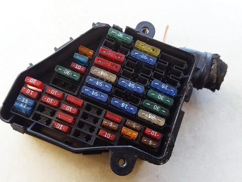 Used Fuse box Fuse box VW PASSAT B5 Variant (3B5) 1.9 TDI (115 hp) 33517628 33517628