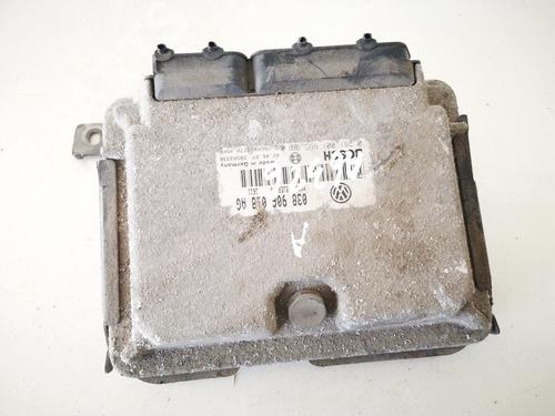 Used Engine control unit (ECU) Engine control unit (ECU) SKODA OCTAVIA I (1U2) 1.9 TDI (90 hp) 33071929 33071929