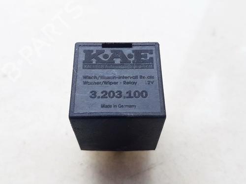 other-audi-100-c4-avant-4a5-1990-1991-1992-1993-1994-33099595 main image