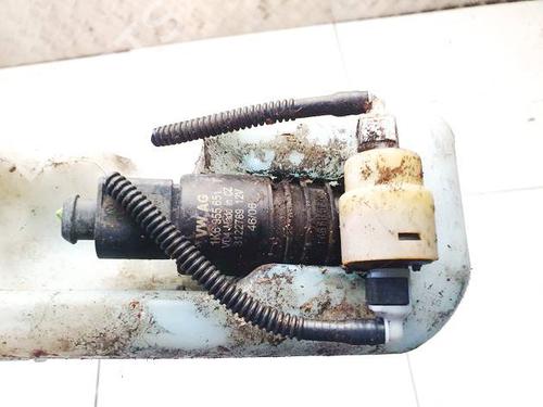 Used Washer pump Washer pump VW POLO IV (9N_, 9A_) 1.4 TDI (70 hp) 40245423 40245423