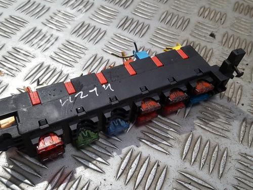 Used Fuse box Fuse box MERCEDES-BENZ C-CLASS (W202) C 220 D (202.121) (95 hp) 33501141 33501141