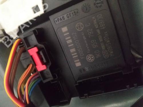 Right front window motor VW GOLF V (1K1) 1.4 16V | BP35309457E20 - Image 2