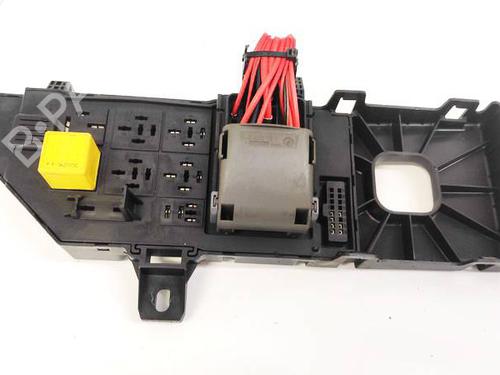 Used Fuse box Fuse box OPEL VECTRA C (Z02) 1.9 CDTI (F69) (120 hp) 32935432 32935432
