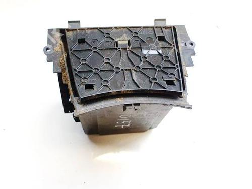 Used Glove box Glove box MERCEDES-BENZ E-CLASS (W211) E 200 CDI (211.004) (102 hp) 35005057 35005057
