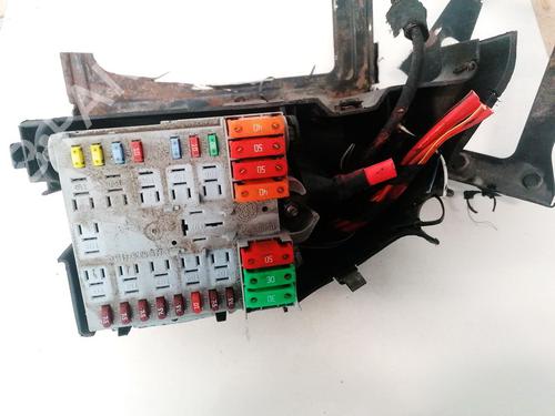 Used Fuse box Fuse box FIAT BRAVO II (198_) 1.9 D Multijet (198AXB1A) (120 hp) 33069201 33069201