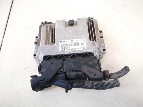 engine-control-unit-ecu-fiat-doblo-mpv-119_-223_-2001-32897299 main image