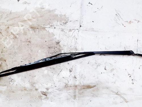 Used Front windshield wiper arm Front windshield wiper arm VW GOLF IV (1J1) 1.9 TDI (110 hp) 33525797 33525797