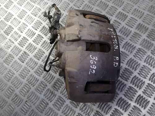 Used Right front brake caliper Right front brake caliper VW PHAETON (3D1, 3D2, 3D3, 3D4, 3D6, 3D7, 3D8, 3D9) 4.2 V8 4motion (335 hp) 35680412 35680412