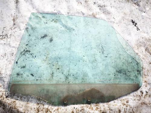 Used Rear left door window Rear left door window 35030850 35030850